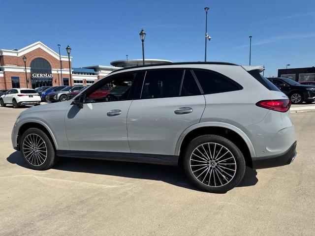 Photo of 2025 Alpine Gray Mercedes-Benz GLC 300