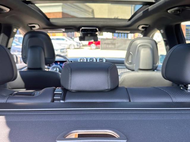 Photo of 2025 Alpine Gray Mercedes-Benz GLC 300