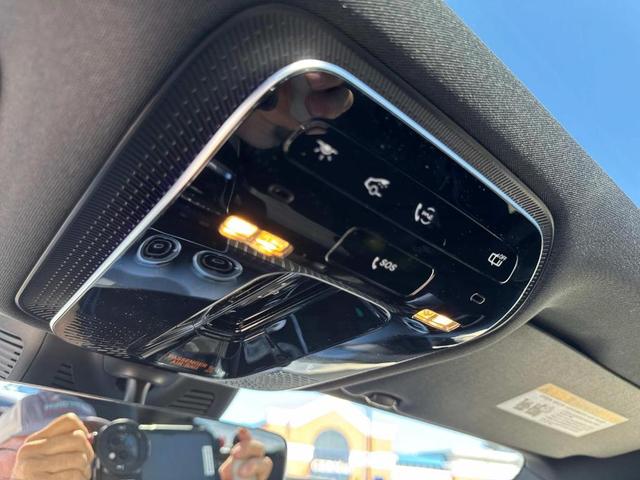 Photo of 2025 Alpine Gray Mercedes-Benz GLC 300