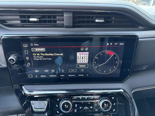 Photo of 2022 Onyx Black GMC Sierra 1500