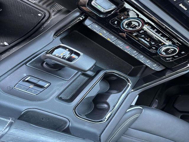 Photo of 2022 Onyx Black GMC Sierra 1500