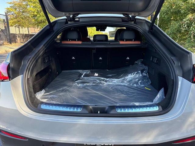 Photo of 2026 Alpine Gray Mercedes-Benz GLC 300