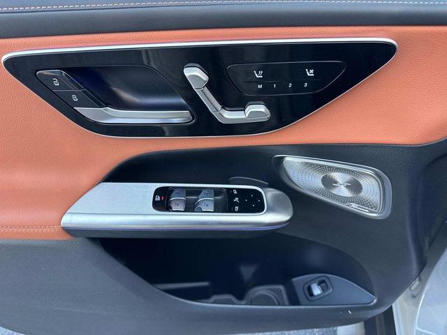 Photo of 2026 Alpine Gray Mercedes-Benz GLC 300