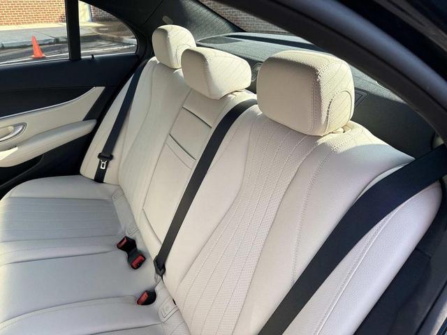 Photo of 2022 Black Mercedes-Benz E-Class