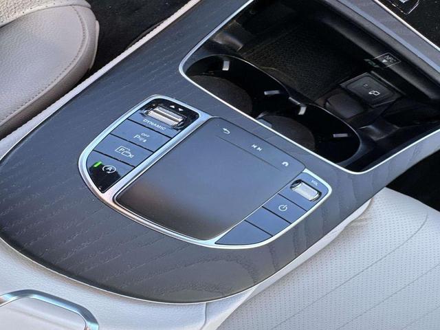 Photo of 2022 Black Mercedes-Benz E-Class