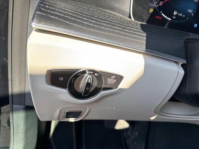 Photo of 2022 Black Mercedes-Benz E-Class