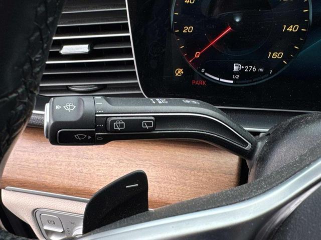 Photo of 2022 Lunar Blue Metallic Mercedes-Benz GLE 350