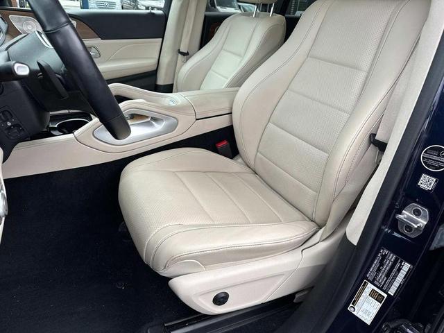 Photo of 2022 Lunar Blue Metallic Mercedes-Benz GLE 350