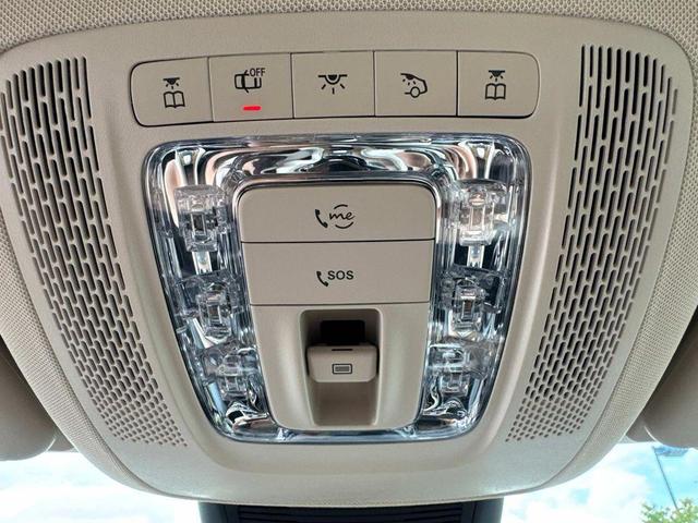 Photo of 2022 Lunar Blue Metallic Mercedes-Benz GLE 350