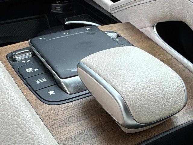 Photo of 2022 Lunar Blue Metallic Mercedes-Benz GLE 350