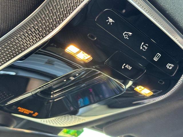 Photo of 2022 Black Mercedes-Benz S-Class