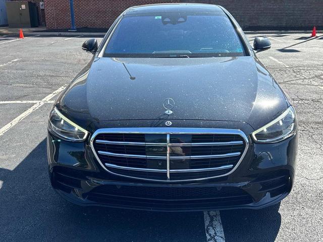 Photo of 2022 Black Mercedes-Benz S-Class