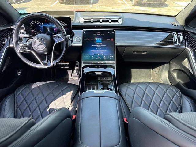 Photo of 2022 Black Mercedes-Benz S-Class