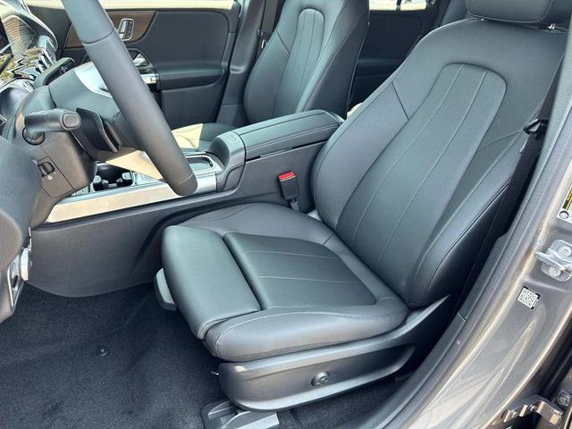 Photo of 2025 Mountain Gray Metallic Mercedes-Benz EQB 300