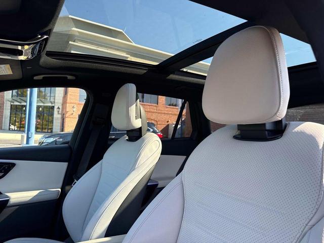 Photo of 2023 Starling Blue Metallic Mercedes-Benz GLC 300
