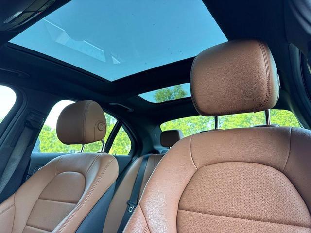 Photo of 2021 Brilliant Blue Metallic Mercedes-Benz C-Class