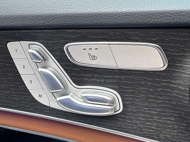 Photo of 2021 Brilliant Blue Metallic Mercedes-Benz C-Class