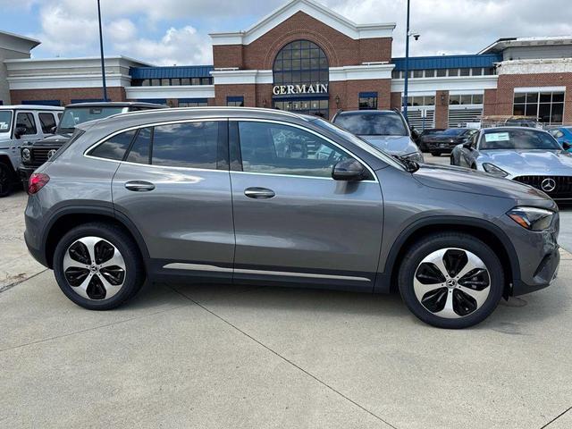 Photo of 2026 Mountain Gray Metallic Mercedes-Benz GLA 250