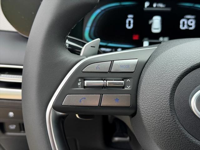 Photo of 2025 Hyper White Hyundai PALISADE