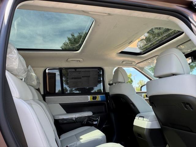 Photo of 2025 Earthy Brass Matte Hyundai SANTA FE HEV