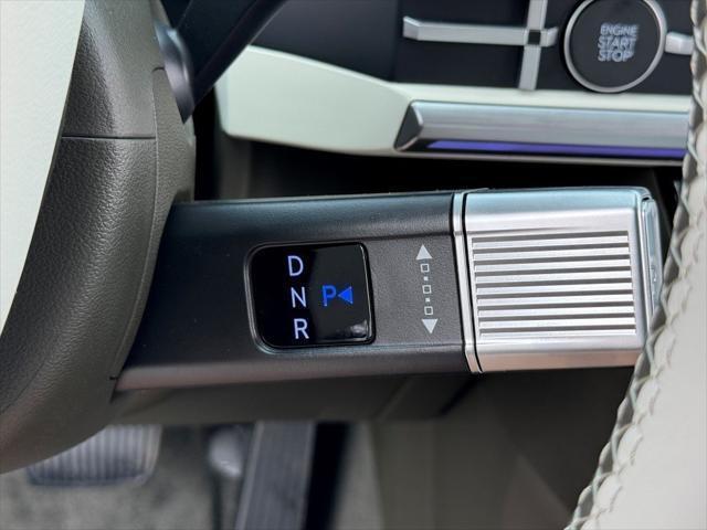 Photo of 2025 Ecotronic Gray Matte Hyundai SANTA FE HEV