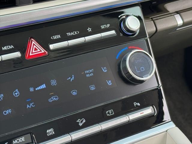 Photo of 2025 Ecotronic Gray Matte Hyundai SANTA FE HEV