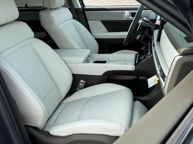 Photo of 2025 Ecotronic Gray Matte Hyundai SANTA FE HEV