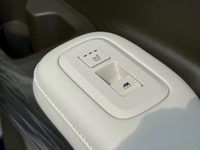 Photo of 2025 Ecotronic Gray Matte Hyundai SANTA FE HEV