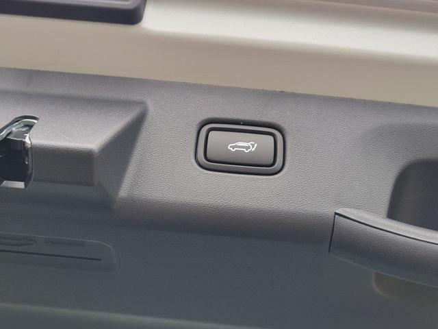Photo of 2026 Shimmering Silver Hyundai TUCSON
