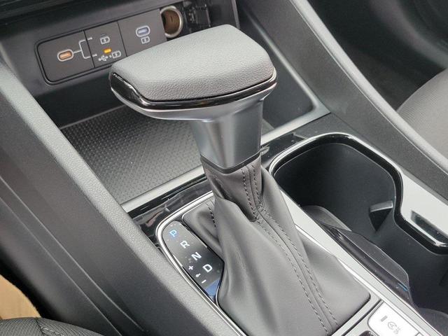 Photo of 2026 Shimmering Silver Hyundai TUCSON