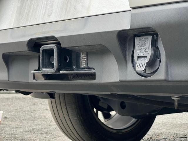 Photo of 2022 Boulder Gray Pearl Nissan Pathfinder