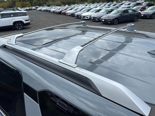 Photo of 2022 Boulder Gray Pearl Nissan Pathfinder