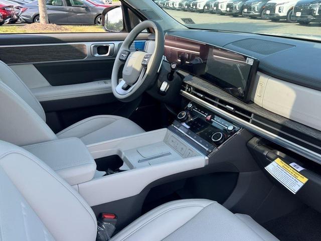 Photo of 2025 Earthy Brass Matte Hyundai SANTA FE HEV