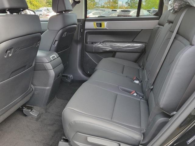 Photo of 2026 Phantom Black Hyundai SANTA FE