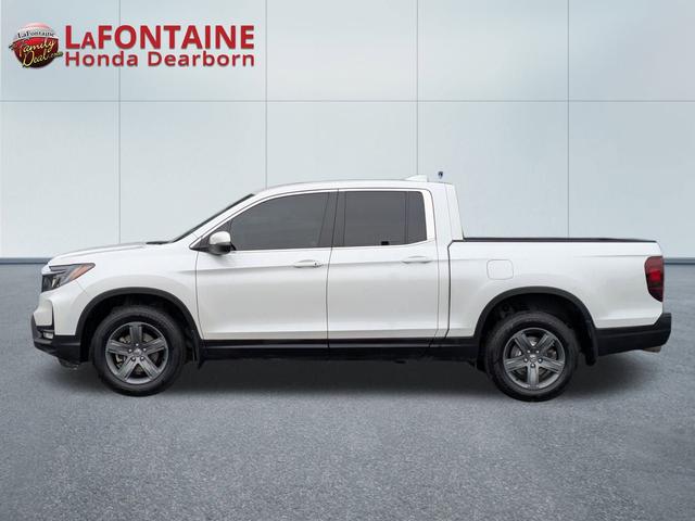 Photo of 2023 Platinum White Pearl Honda Ridgeline