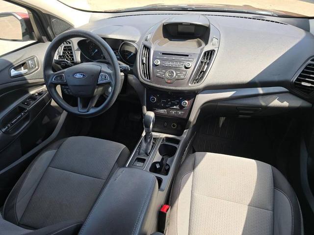 Photo of 2018 Red Ford Escape