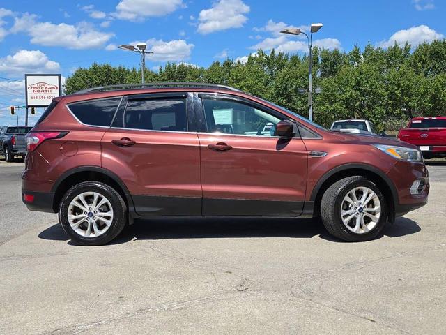 Photo of 2018 Red Ford Escape