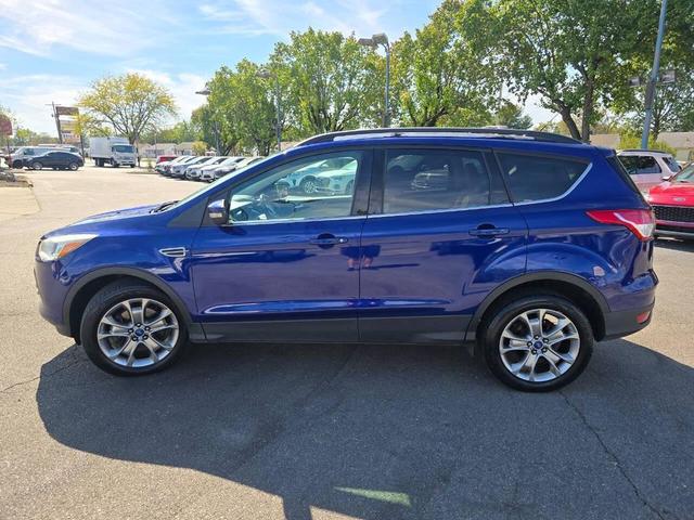 Photo of 2013 Blue Ford Escape