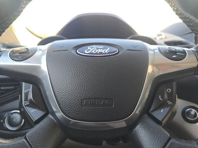 Photo of 2013 Blue Ford Escape