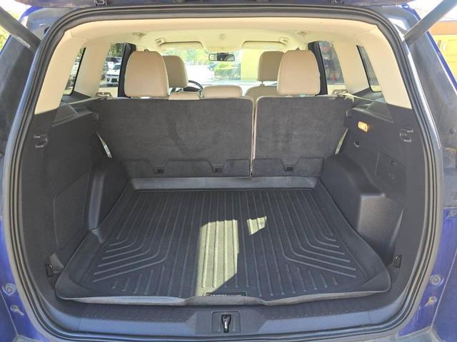 Photo of 2013 Blue Ford Escape