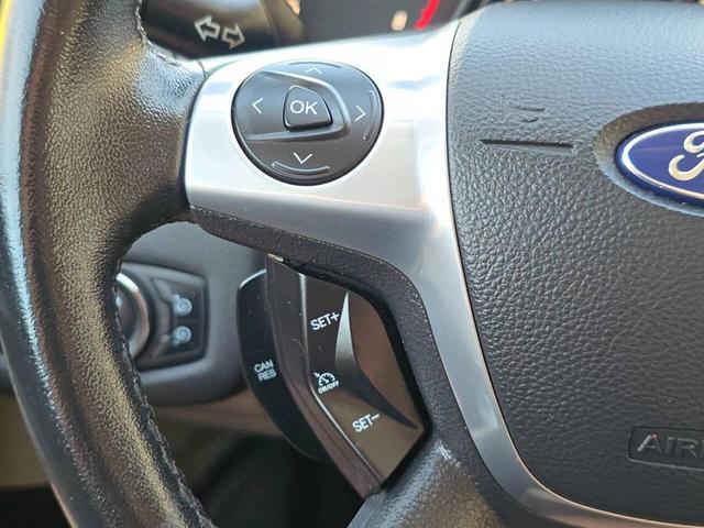 Photo of 2013 Blue Ford Escape
