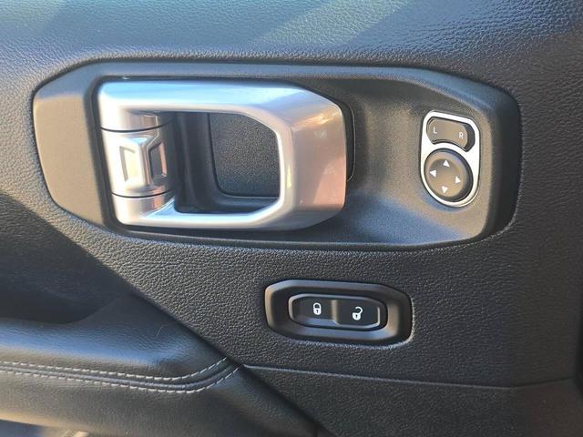 Photo of 2018 Black Jeep Wrangler Unlimited