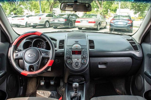 Photo of 2010 Black Kia Soul