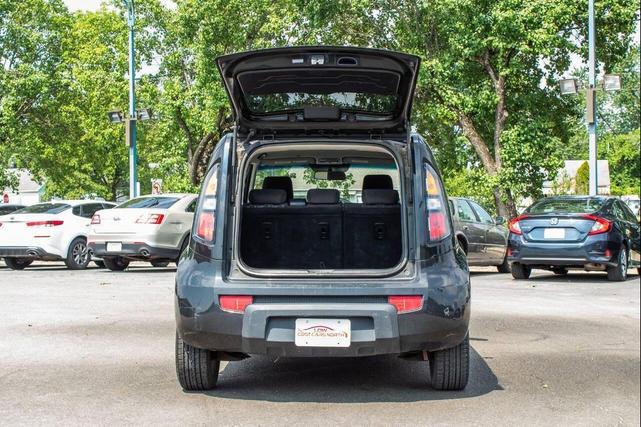 Photo of 2010 Black Kia Soul