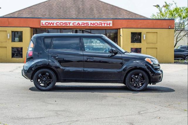 Photo of 2010 Black Kia Soul