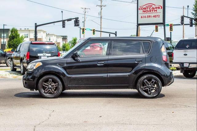 Photo of 2010 Black Kia Soul