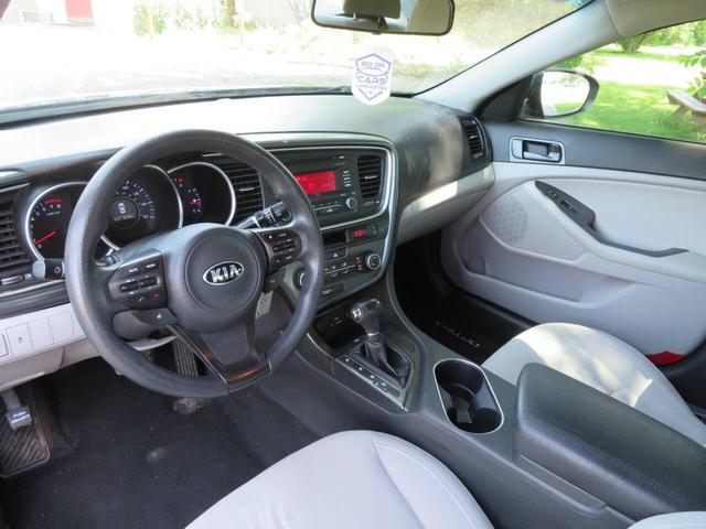 Photo of 2015 Blue Kia Optima