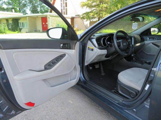 Photo of 2015 Blue Kia Optima