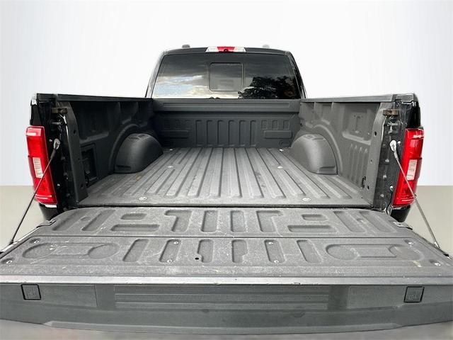 Photo of 2022 Black Metallic Ford F-150