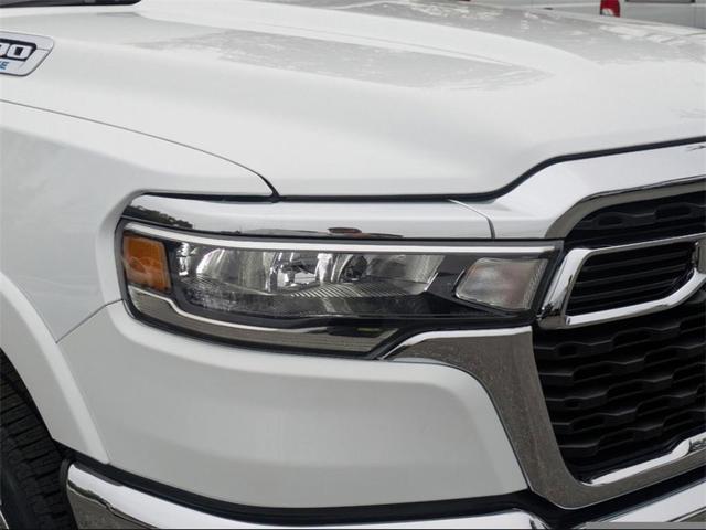 Photo of 2025 Bright White Clearcoat RAM 1500